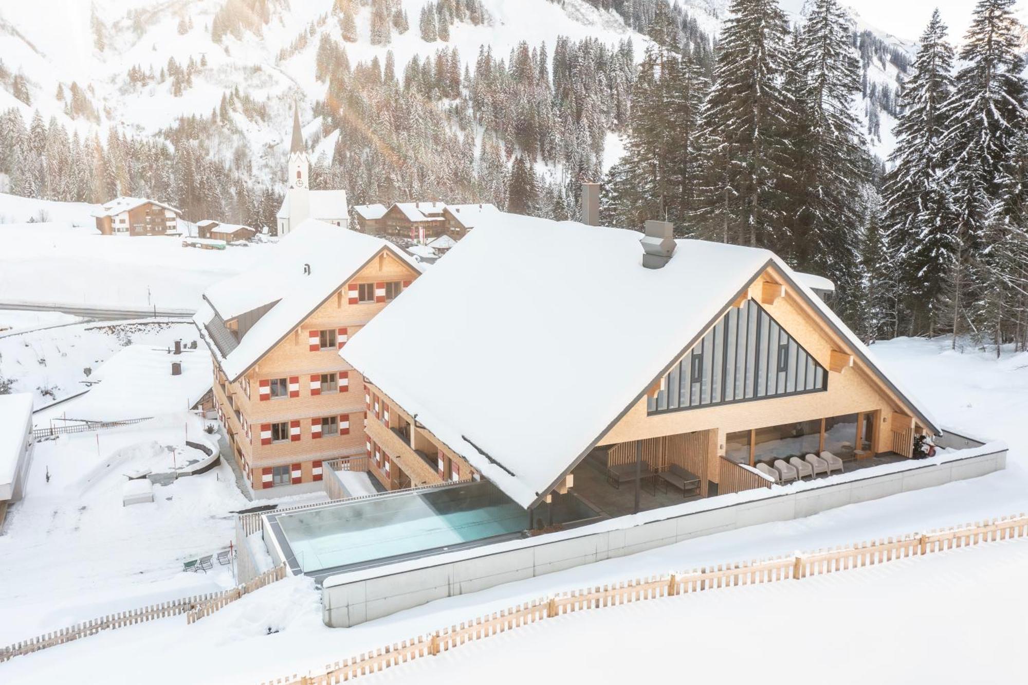Berghaus Schroecken - Hotel Apartments Spa Exteriör bild
